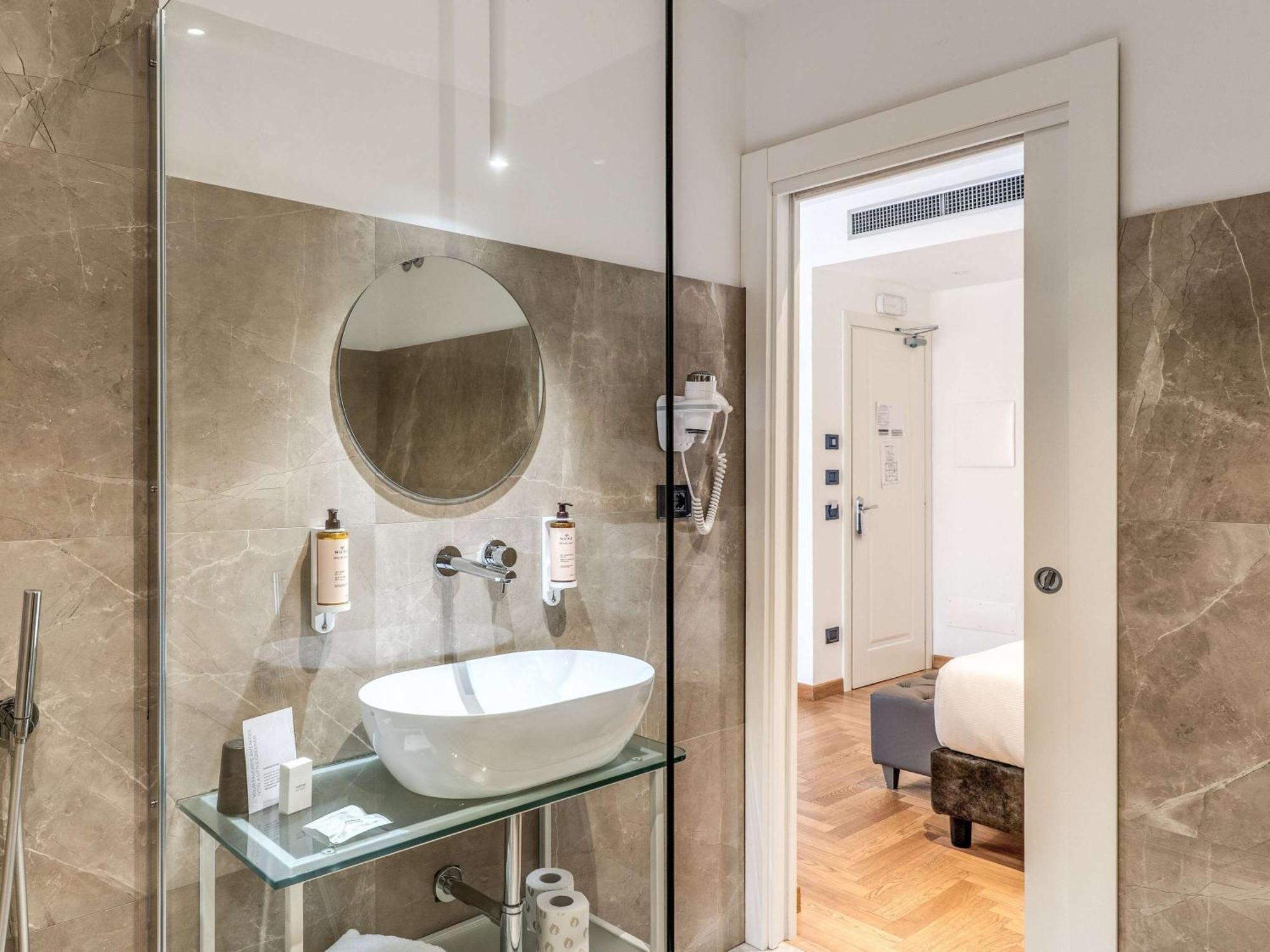 Mercure Roma Centro Termini Ngoại thất bức ảnh