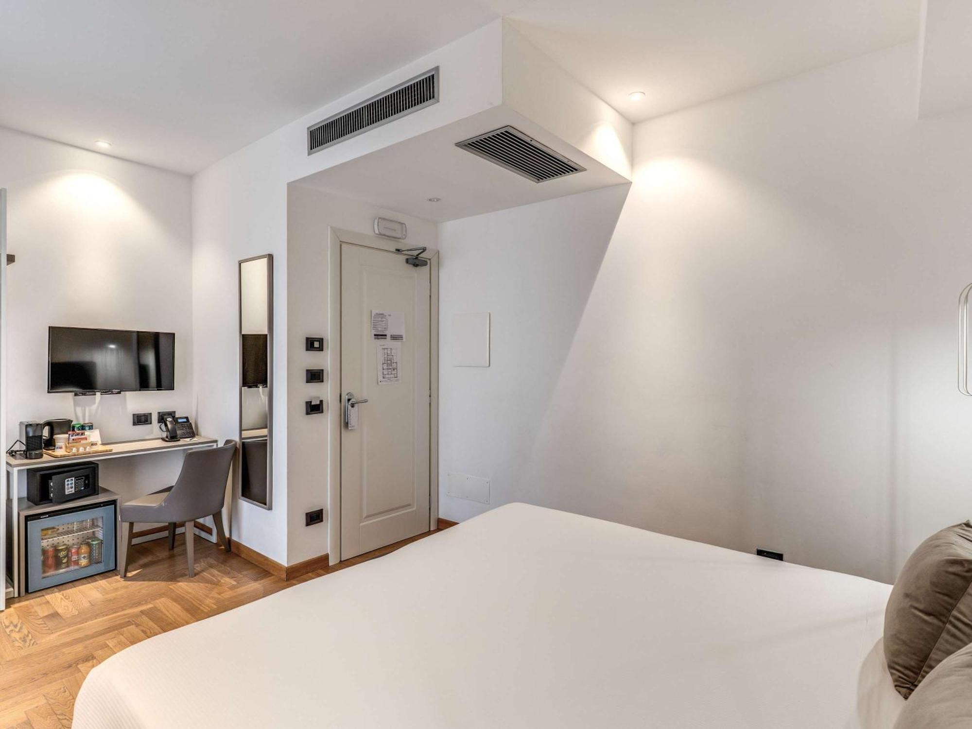 Mercure Roma Centro Termini Ngoại thất bức ảnh