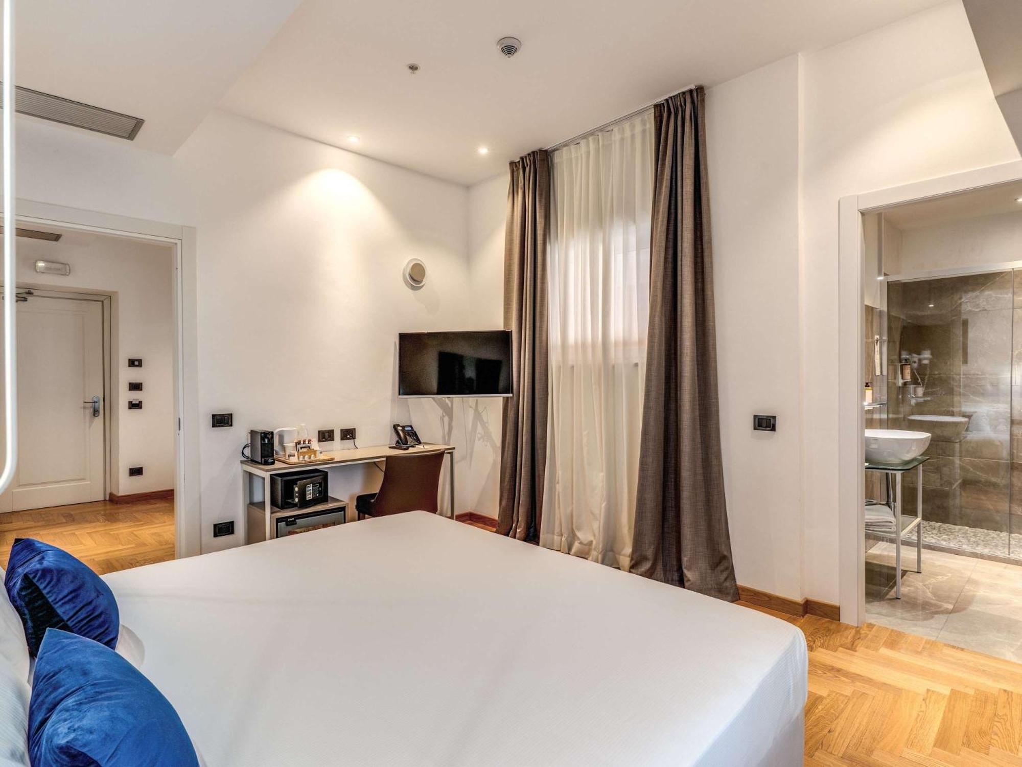 Mercure Roma Centro Termini Ngoại thất bức ảnh